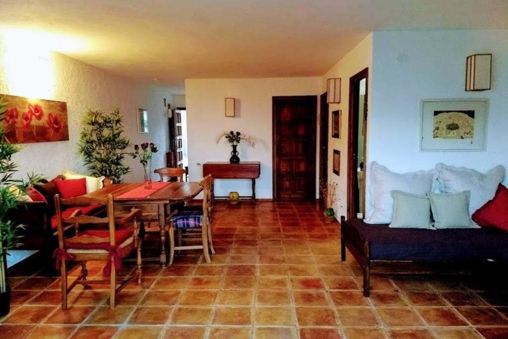 Beachfront Apt! Ac - Pool - Parking Διαμέρισμα Αλτέα Εξωτερικό φωτογραφία