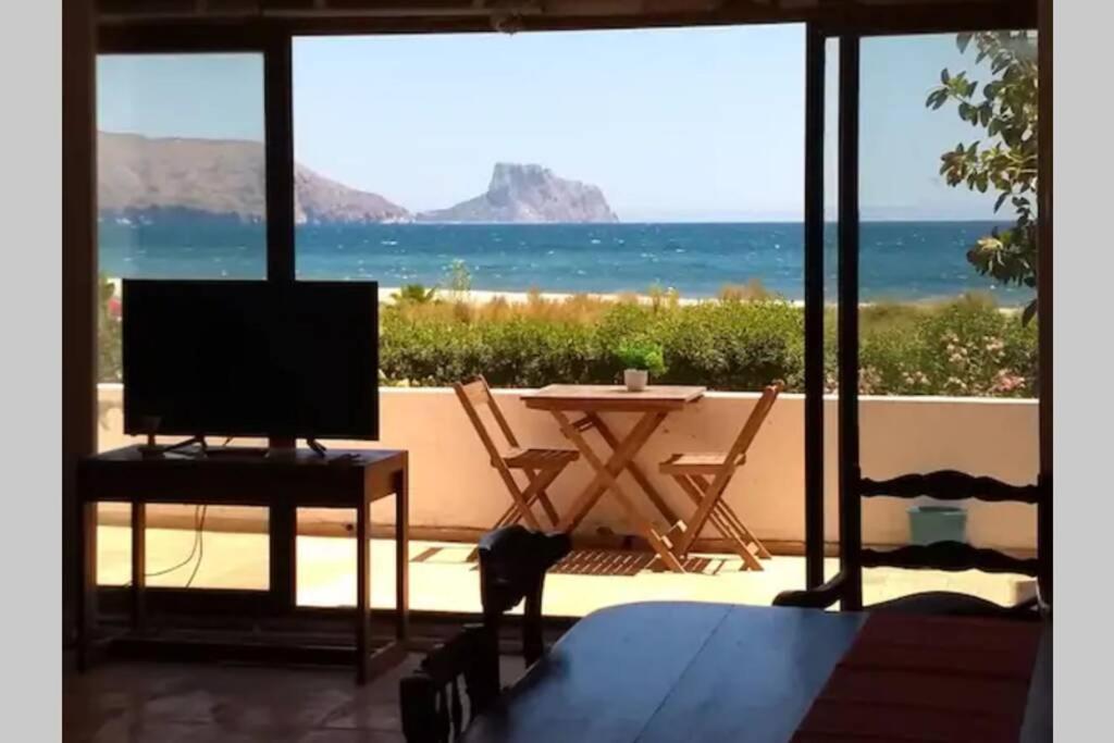Beachfront Apt! Ac - Pool - Parking Διαμέρισμα Αλτέα Εξωτερικό φωτογραφία