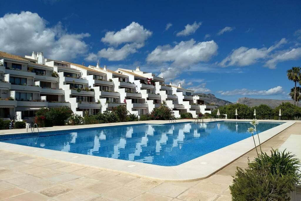 Beachfront Apt! Ac - Pool - Parking Διαμέρισμα Αλτέα Εξωτερικό φωτογραφία