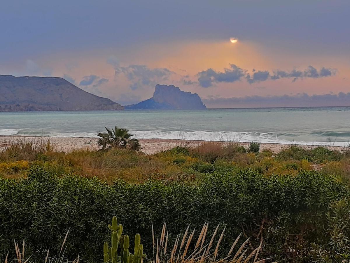 Beachfront Apt! Ac - Pool - Parking Διαμέρισμα Αλτέα Εξωτερικό φωτογραφία